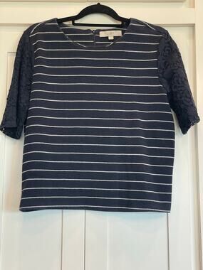Ann Taylor LOFT knit top blue stripe lace sleeves M
